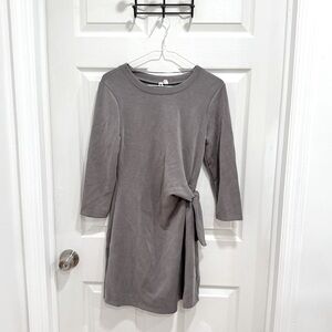 Cable & Gauge Taupe Side-Tie Long Sleeve Dress - Size M